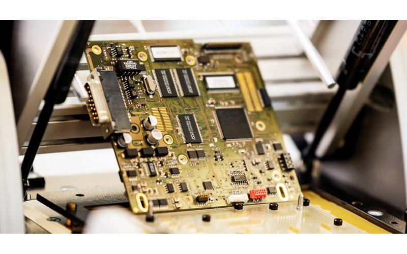 汽車電子PCBA測試的獨(dú)特要求與解決方案